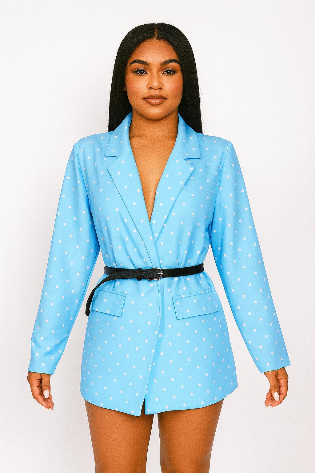 5 essentiels du dressing féminin pour chaque saison