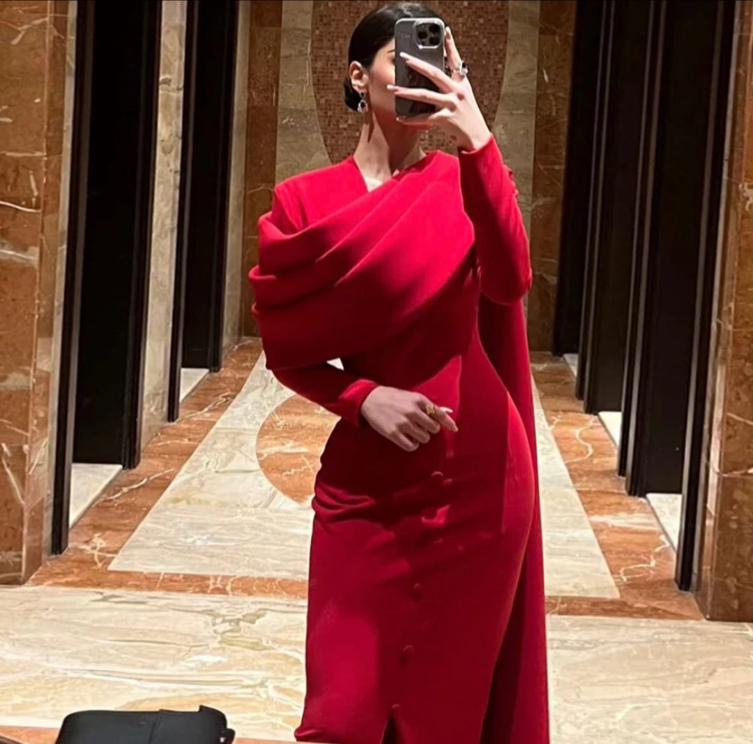 Robe longue rouge élégante