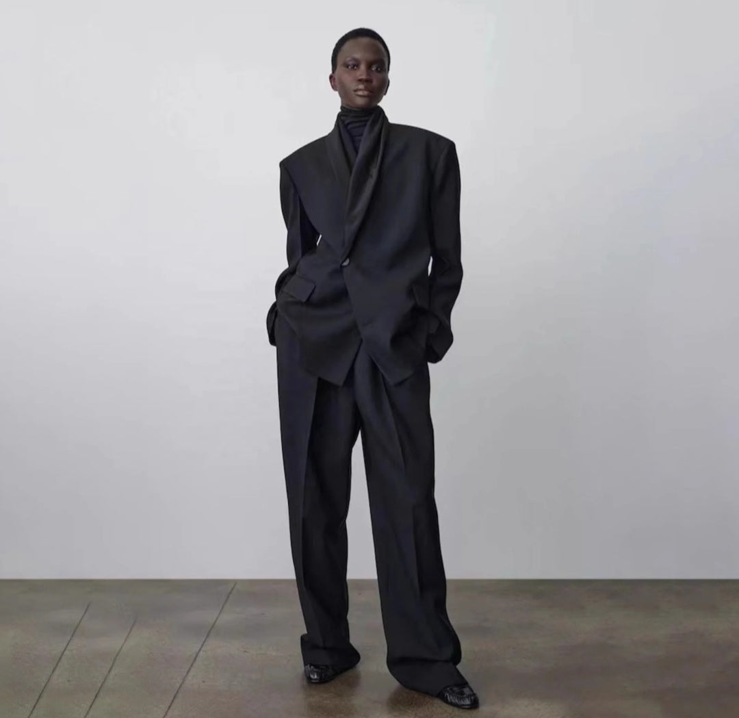 Blazer Noir Oversize Col Drapé