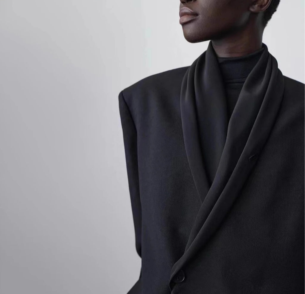 Blazer Noir Oversize Col Drapé