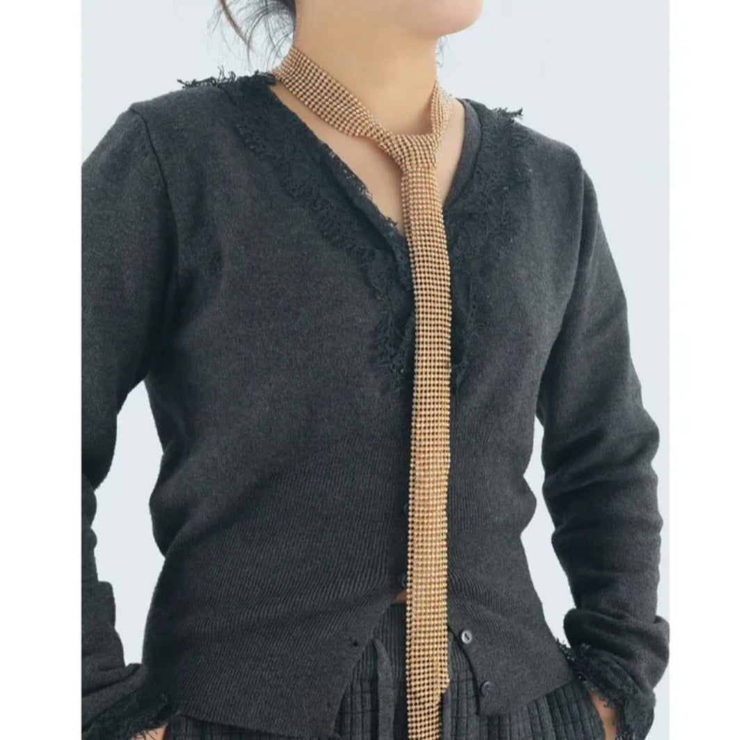 Collier cravate cristal strass